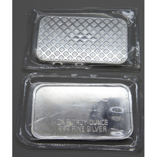 936 - Two fine 999 silver 1oz Buffalo bars, one frosted