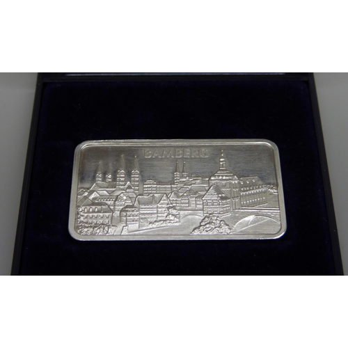 946 - A fine 999 silver Heraeus bar, Bamberg, cased