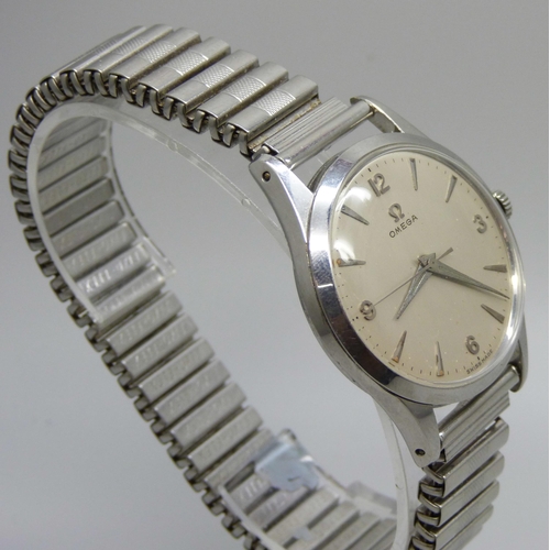 951 - A Omega wristwatch on a Fixo-Flex bracelet, stainless steel case, 36mm including crown