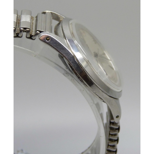 951 - A Omega wristwatch on a Fixo-Flex bracelet, stainless steel case, 36mm including crown