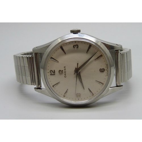 951 - A Omega wristwatch on a Fixo-Flex bracelet, stainless steel case, 36mm including crown