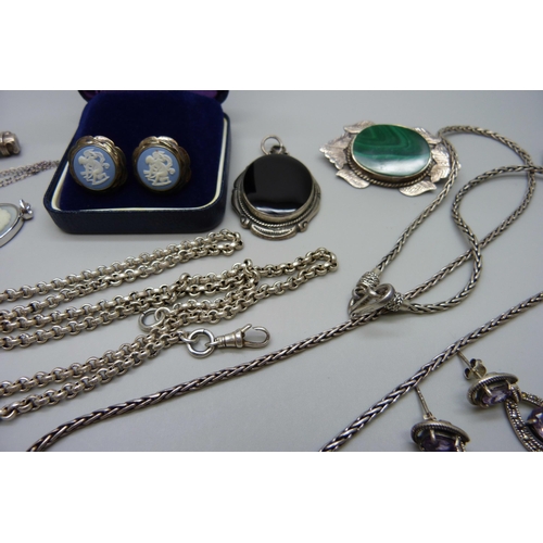 960 - A collection of silver and silver mounted jewellery including malachite set brooches, and two plated... 