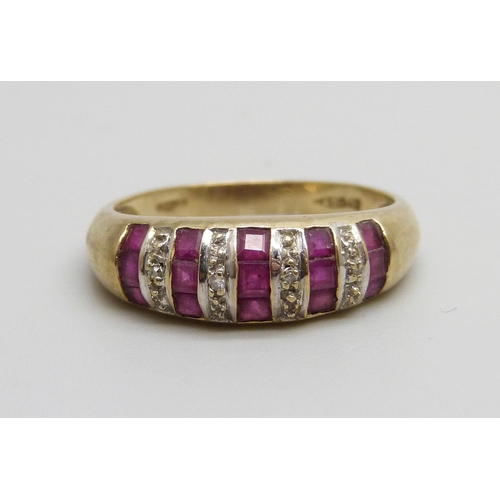 977 - A 9ct gold, ruby and diamond ring, 2.5g, N