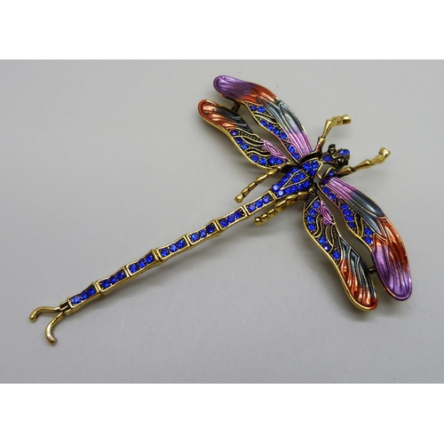 989 - A large articulated dragonfly brooch, 10cm x 8cm