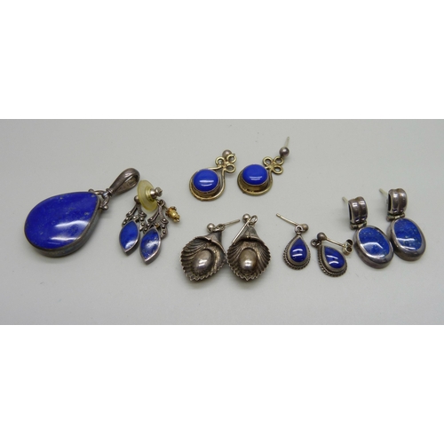 992 - A collection of lapis lazuli set jewellery including a lapis and malachite pendant, three pairs of s... 