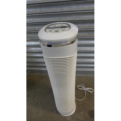 5227A - A Homedics oscillating tower fan - with remote