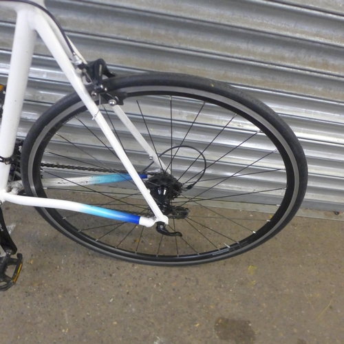 5146A - A Verenti Technique aluminium framed Road Racing bike *Police repossession