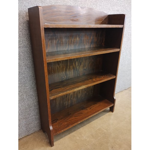 120 - An early 20th Century oak open bookcase