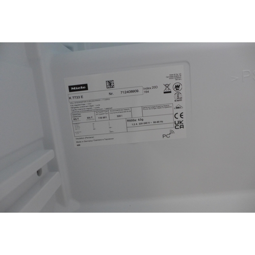 4173 - MIELE Tower FRIDGE, Model No TDK7733E Original RRP £500.00  + vat (460-1)    * This lot is subject t... 