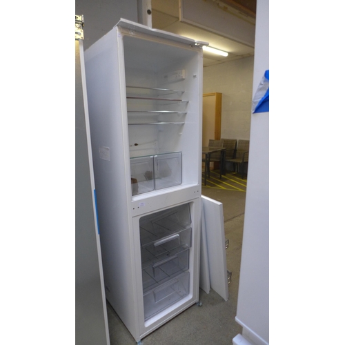 4174 - AEG 50/50 Fridge Freezer  - Model NoSCB718F3LS, (USED Both doors detached )Original RRP £558.33  + v... 