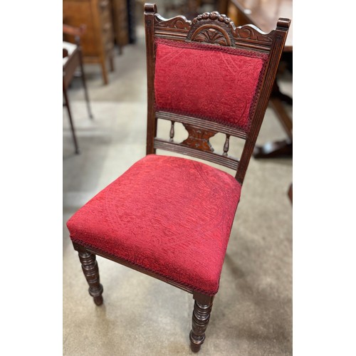 196 - A Victorian carved mahogany side chair