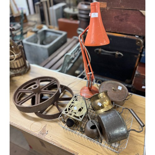 290 - Assorted metalware, including an anglepoise desk lamp