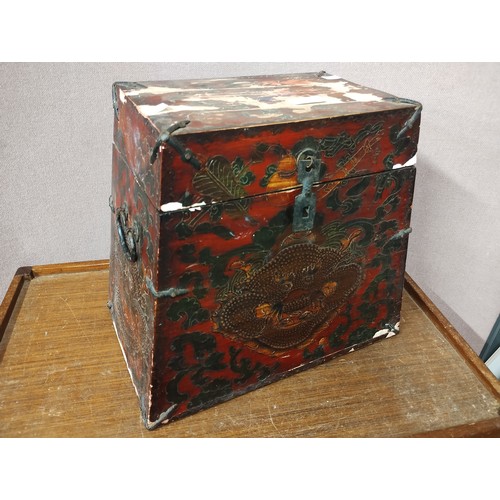 350 - A Chinese red lacquered box