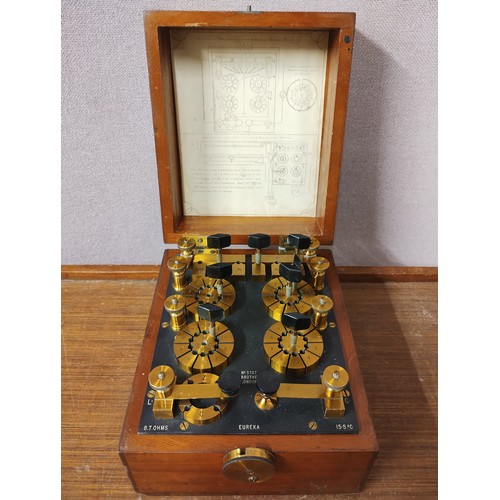 362 - A Siemens Brothers Eureka telephone testing kit