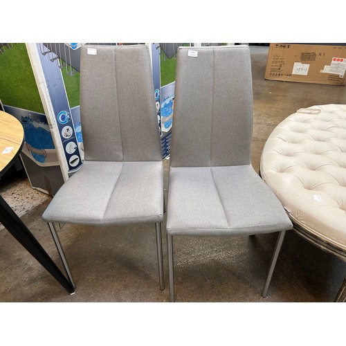 3149 - A pair of dining chairs