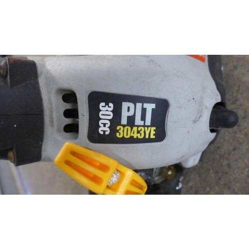 5163 - A Ryobi PLT 3043YE petrol driven strimmer