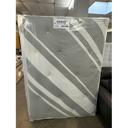 3120 - A double orthopaedic memory foam and coil sprung mattress