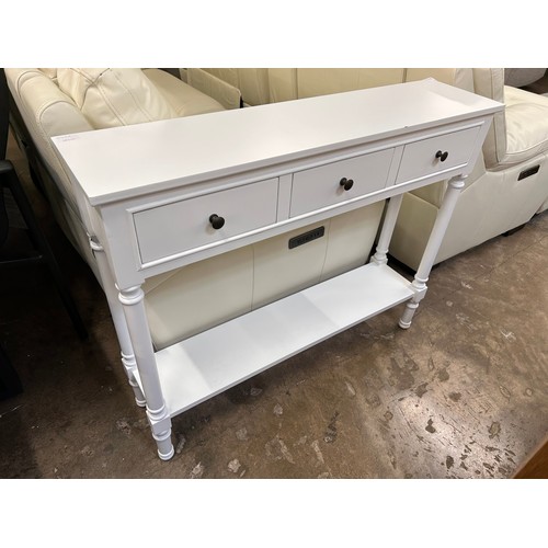 3140A - A white three drawer console table