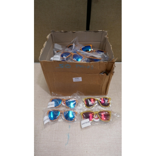 6095 - Box of 50 pairs of mixed style Silverback sunglasses