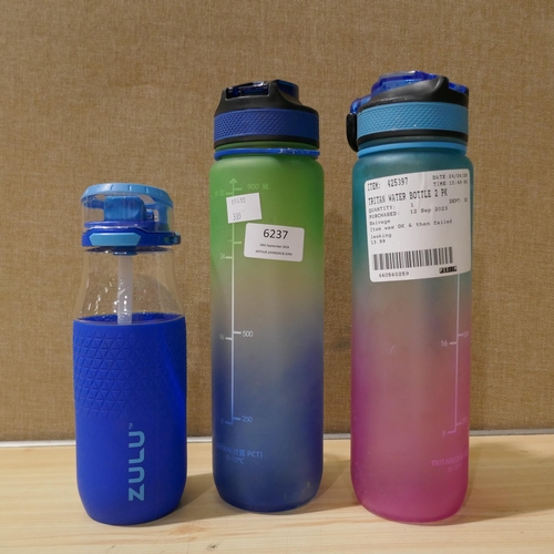 6237 - 2x Tritan Water Bottles and a Zulu Water Bottle    (335-145,181) *This lot is subject to Vat