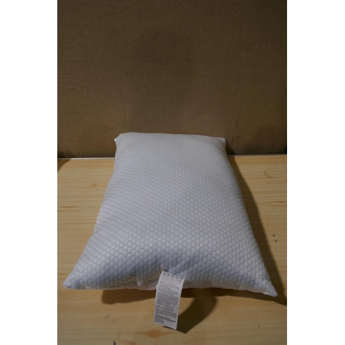 6251 - Hotel Grand Reversible Summer/Winter Pillows  (335-183) *This lot is subject to Vat