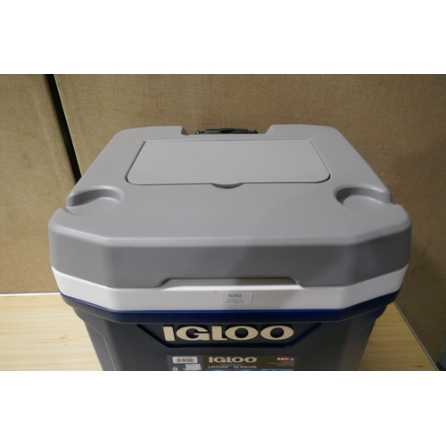 6193 - Igloo 28L Wheeled Cooler    (335-571) *This lot is subject to Vat