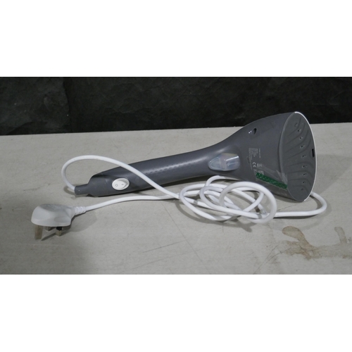 6276 - Philips Handheld Steamer  (335-519) *This lot is subject to Vat