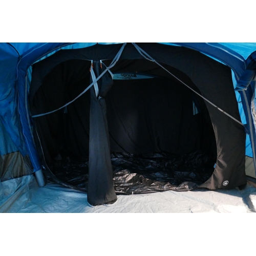 6338 - Vango Rome Air 550 Xl 5 Person Tent (Damaged) Original RRP £649.99 + Vat (335-39) *This lot is subje... 