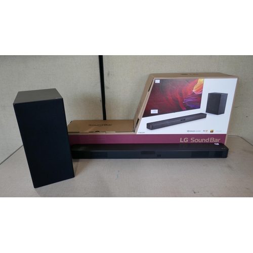 6001 - LG SN5 Soundbar and Wireless Subwoofer with Power Cables, Remote, Mounting Brackets and Box, Origina... 