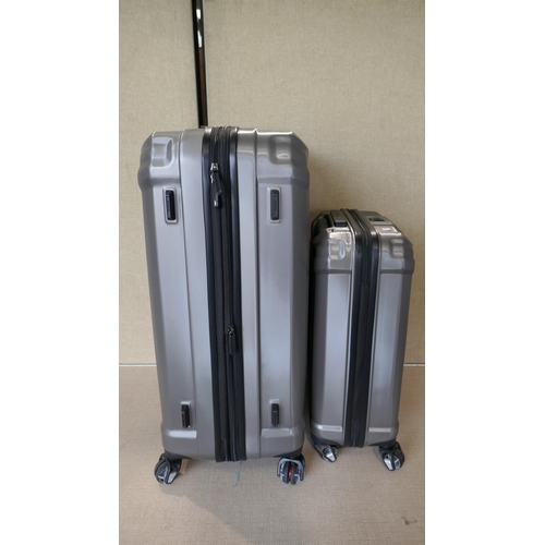 6004 - Samsonite Silver Endure 2 Piece Hard Shell Suitcase Set, Original RRP £119.99 + Vat (335-480) *This ... 