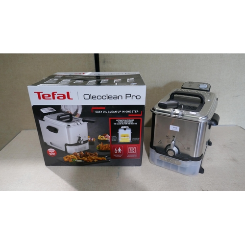 6018 - Tefal Oleoclean Pro Fryer with Box (Model No: SERIE F58-M2)               (335-351) *This lot is sub... 