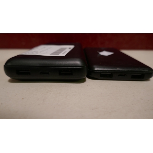 6111 - 2x Mixed Sized Belkin Powerbanks  (1X20K 1X10K)     (335-346) *This lot is subject to Vat