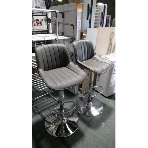 6183 - 2 Grey Bayside Gas-Lift Bar Stools    (335-407.597) *This lot is subject to Vat