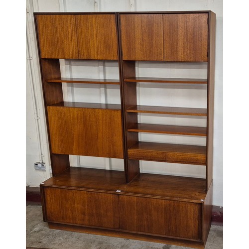 29 - A G-Plan Form 5 teak room divider