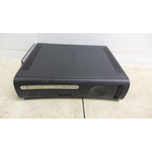 5061 - An Xbox One with Xbox One wireless controller, an Xbox 360s with wireless Xbox controller and an Xbo... 