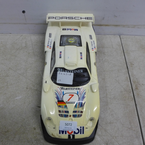 5072 - A Saicon 1/14 scale Porsche 911 GT1 remote control car with controller