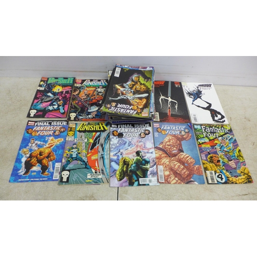 5078 - Approximately 40 assorted Marvel Comic books including House of M, Secret Avengers, Fantastic 4, Win... 