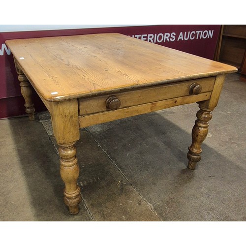 114 - A Victorian waxed pine single drawer farmhouse kitchen table