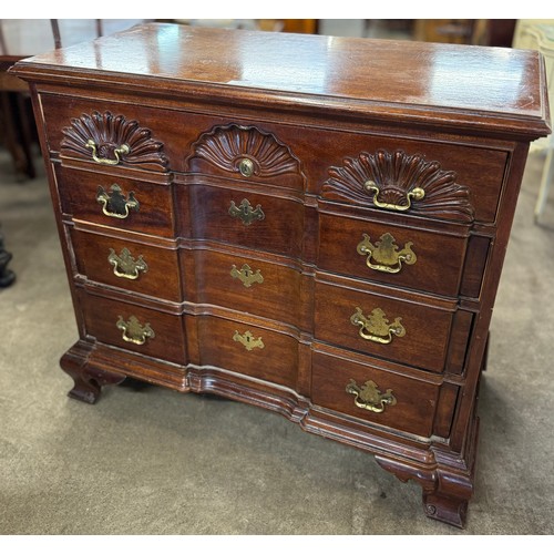 177 - An 18th Century style American walnut chest of drawers