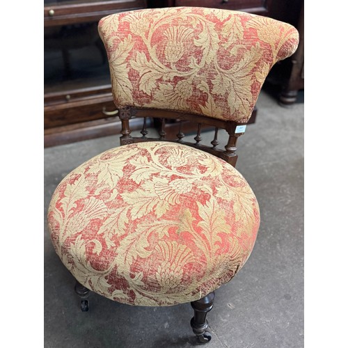 207 - A Victorian rosewood and fabric upholstered bedroom chair