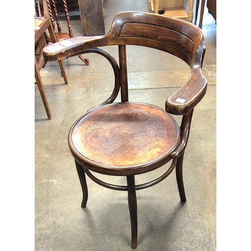 146 - An early 20th Century Fischel beech bentwood elbow chair