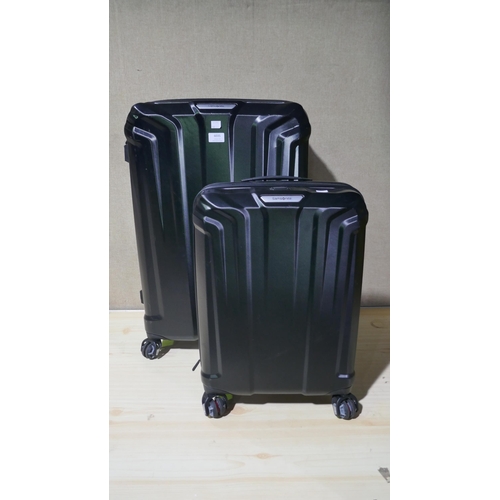 6035 - Samsonite Endure black 2 piece Hard shell suitcases (Damaged) Original RRP £119.99 + Vat (336-148) *... 