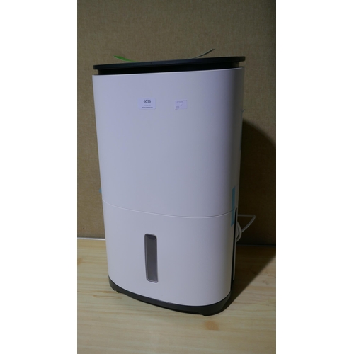 6036 - Meaco Arete one 18L Dehumidifier with box, Original RRP £179.99 + Vat (336-150) *This lot is subject... 