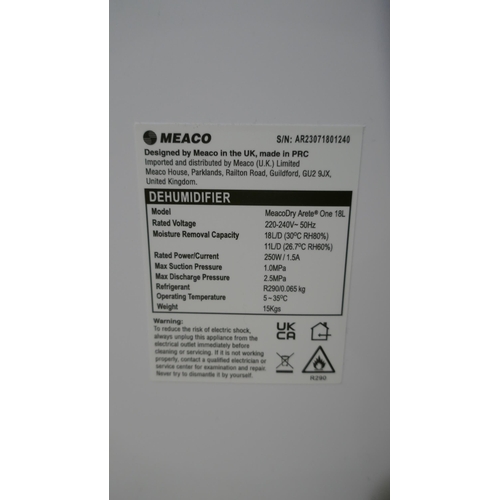 6036 - Meaco Arete one 18L Dehumidifier with box, Original RRP £179.99 + Vat (336-150) *This lot is subject... 