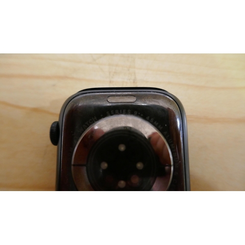 6082 - Apple Watch Series 9 45mm Midnight with charger and box (strap missing) (Model no:MR9A3QA/A) Origina... 