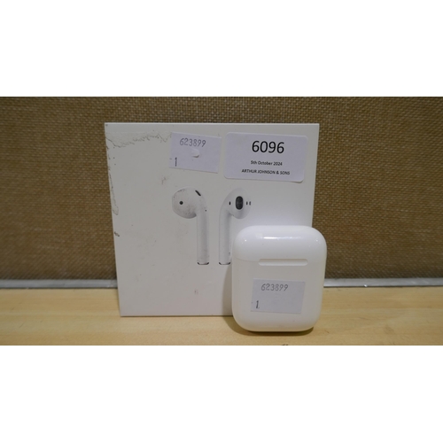 6096 - Apple Airpods with charging case and box (model no:Mv7N2Zm/A) Original RRP £99.99 + Vat (338-1) *Thi... 