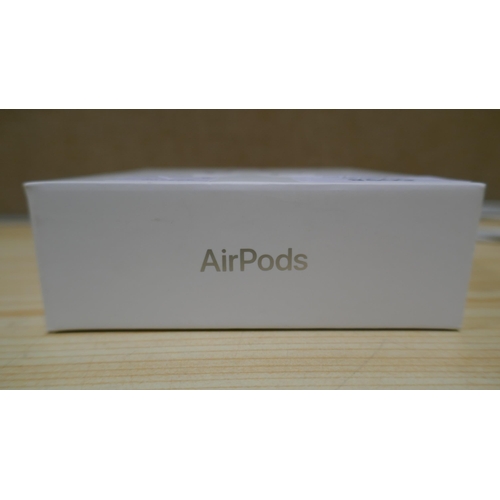 6098 - Apple Airpods with charging case and box (model no:Mv7N2Zm/A) Original RRP £99.99 + Vat (338-2) *Thi... 