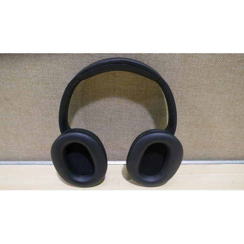 6109 - Sony black Wireless Headphones with box  (Model no: Wh-ch720N) (337-158) *This lot is subject to Vat