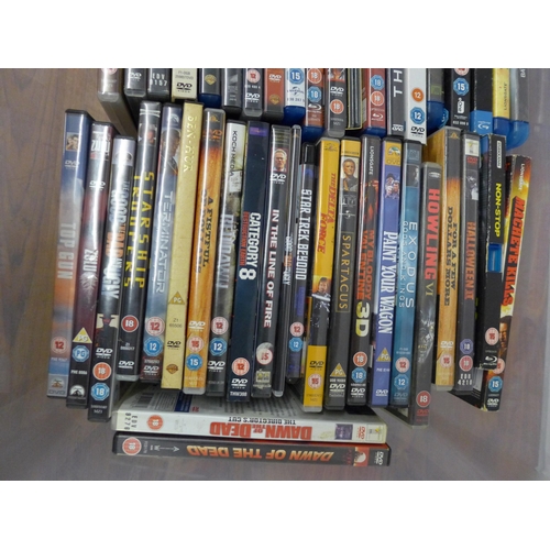 5324 - A box of assorted DVD's and Blu-Rays including Dawn of the Dead, Halloween, Gravity, The Expendables... 