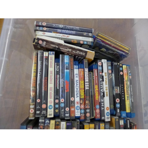 5324 - A box of assorted DVD's and Blu-Rays including Dawn of the Dead, Halloween, Gravity, The Expendables... 